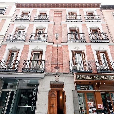 Hostal Las Cortes Madrid Exterior foto